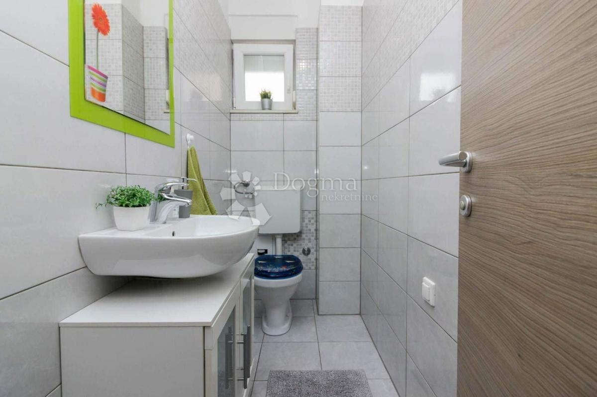 Stanovanje Plovanija, Zadar, 80,84m2