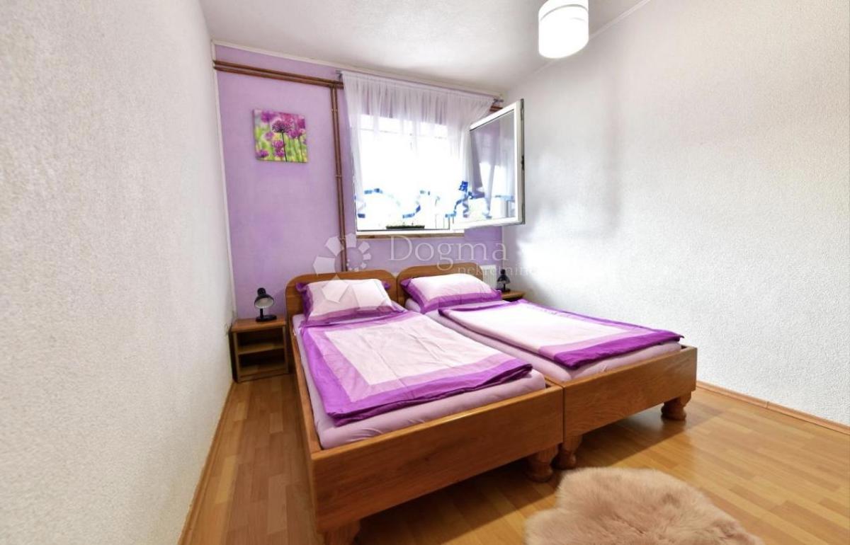 Hiša Lipovac, Rakovica, 350m2