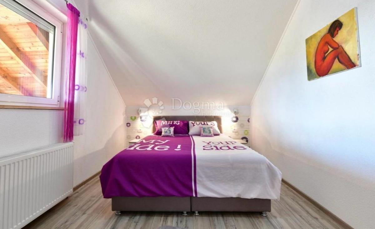 Hiša Lipovac, Rakovica, 350m2