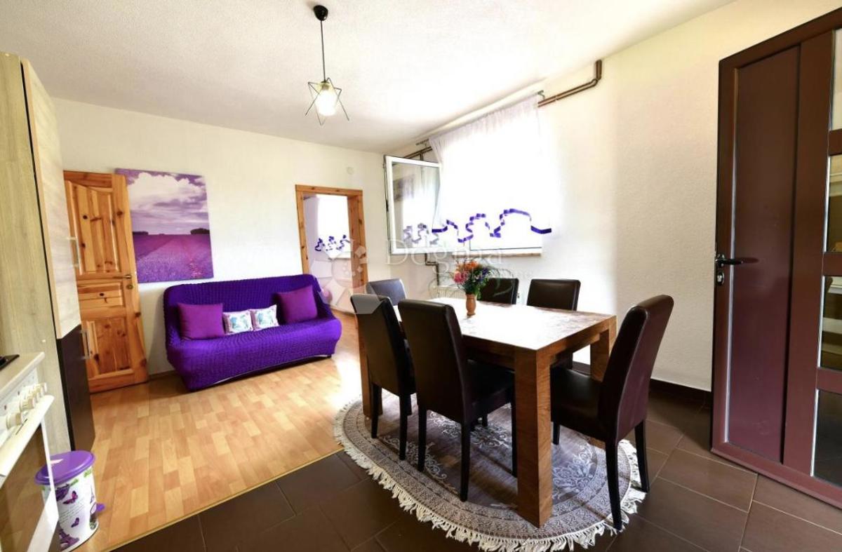 Hiša Lipovac, Rakovica, 350m2