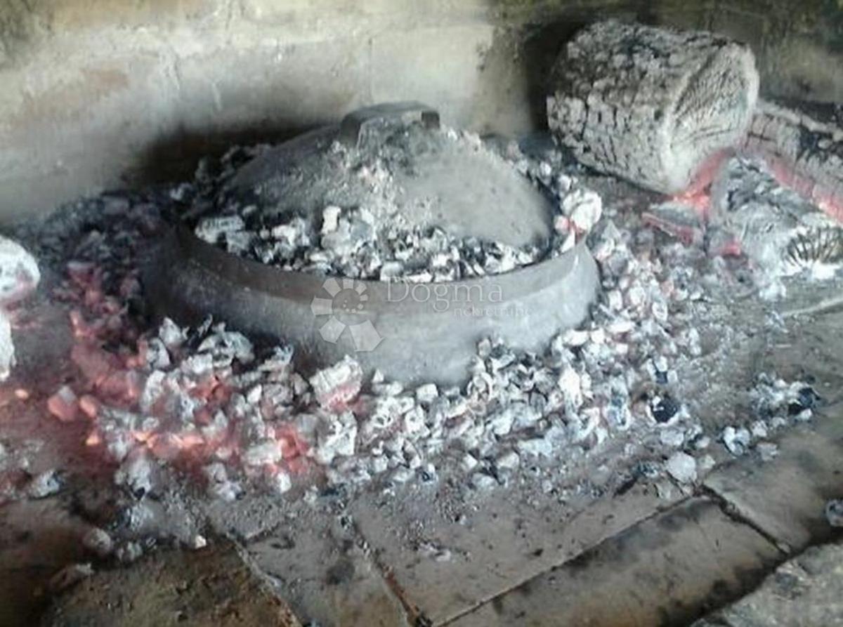 Hiša Lipovac, Rakovica, 350m2