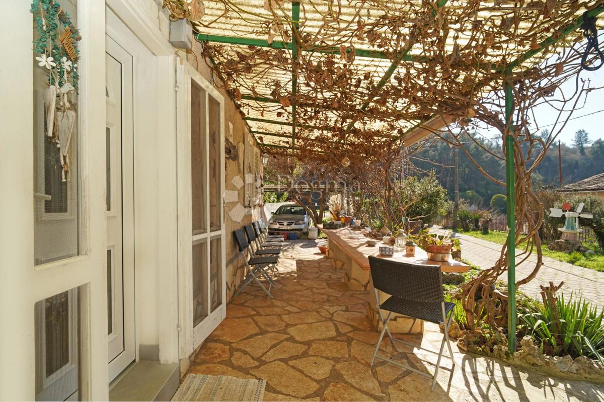 Hiša Tar, Tar-Vabriga, 300m2