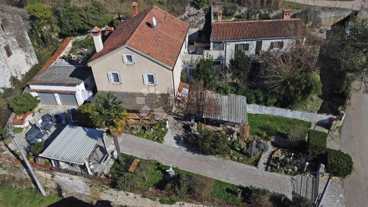 Hiša Tar, Tar-Vabriga, 300m2