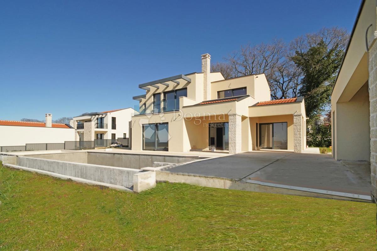 Hiša Perci, Poreč, 300m2