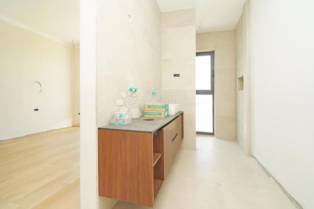 Hiša Perci, Poreč, 300m2