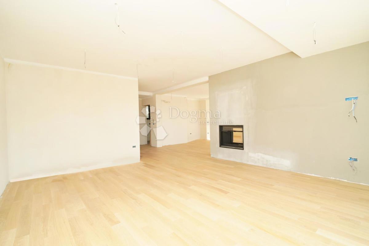 Hiša Perci, Poreč, 300m2