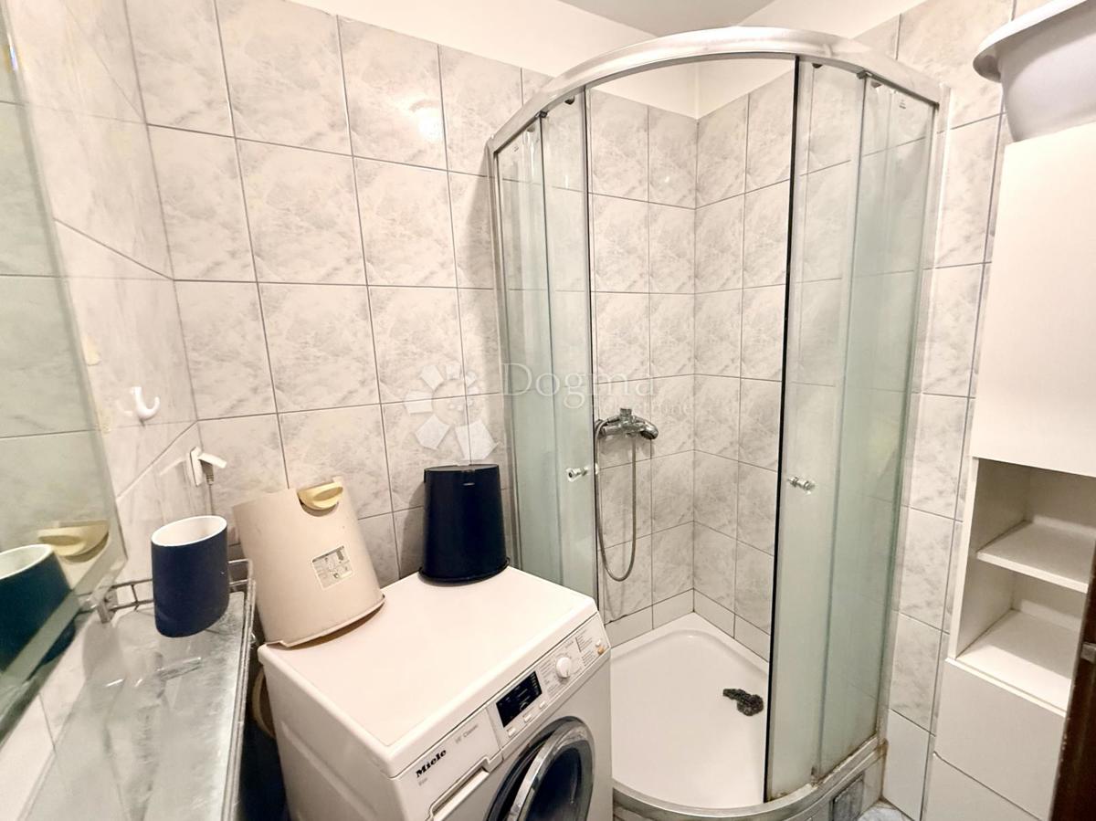 Stanovanje Prečko, Trešnjevka - Jug, 43m2