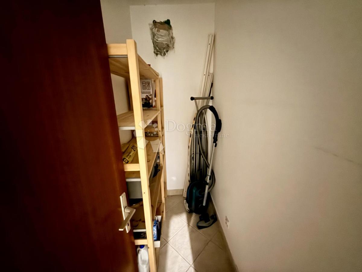 Stanovanje Prečko, Trešnjevka - Jug, 43m2