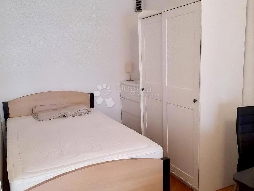 Stanovanje Prečko, Trešnjevka - Jug, 43m2