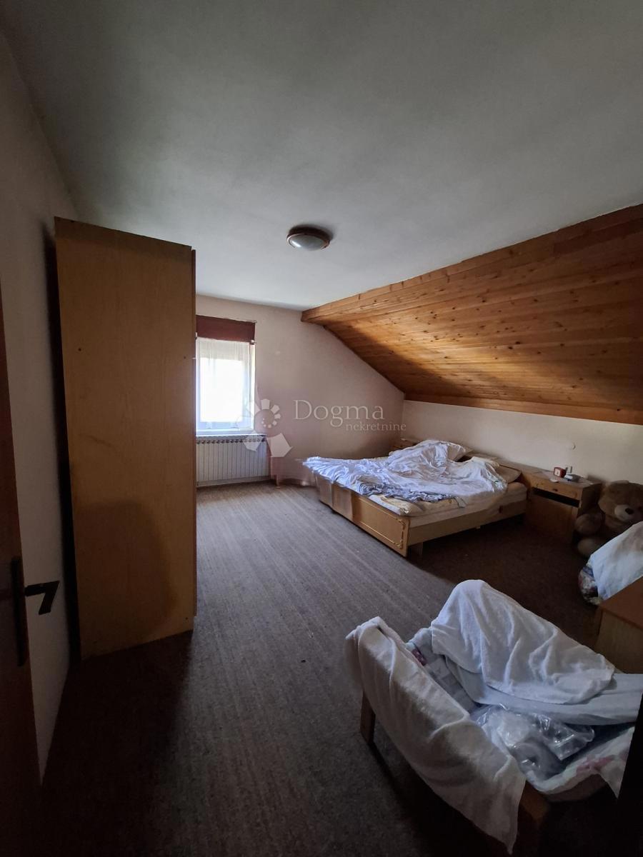 Hiša Bizovac, 226m2