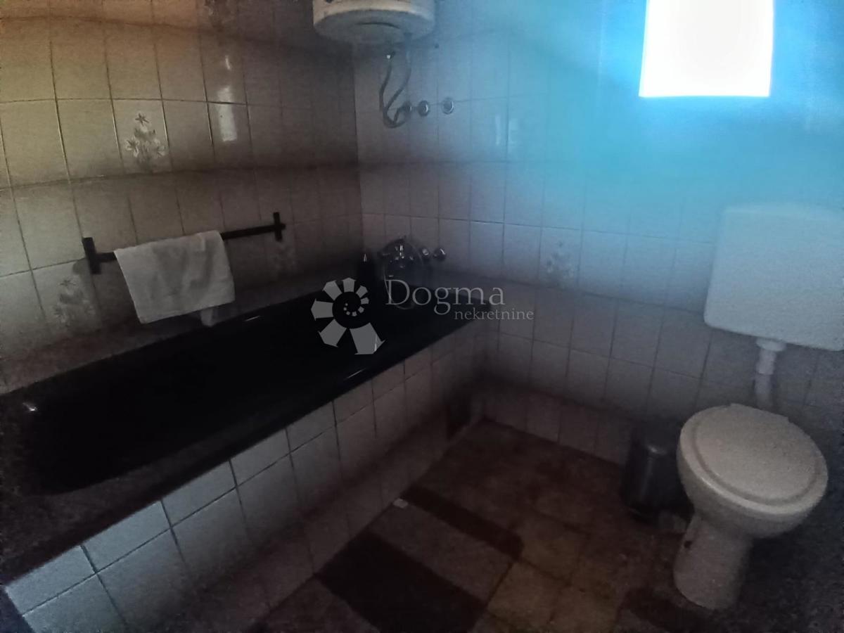 Hiša Novi Senkovac, Slatina, 220m2