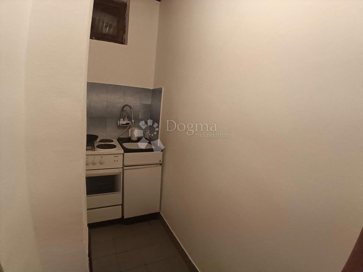 Hiša Novi Senkovac, Slatina, 220m2