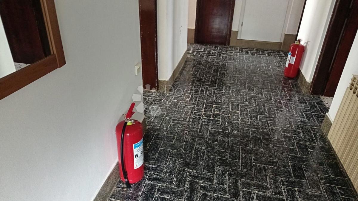 Hiša Belovar, Sesvete, 220m2