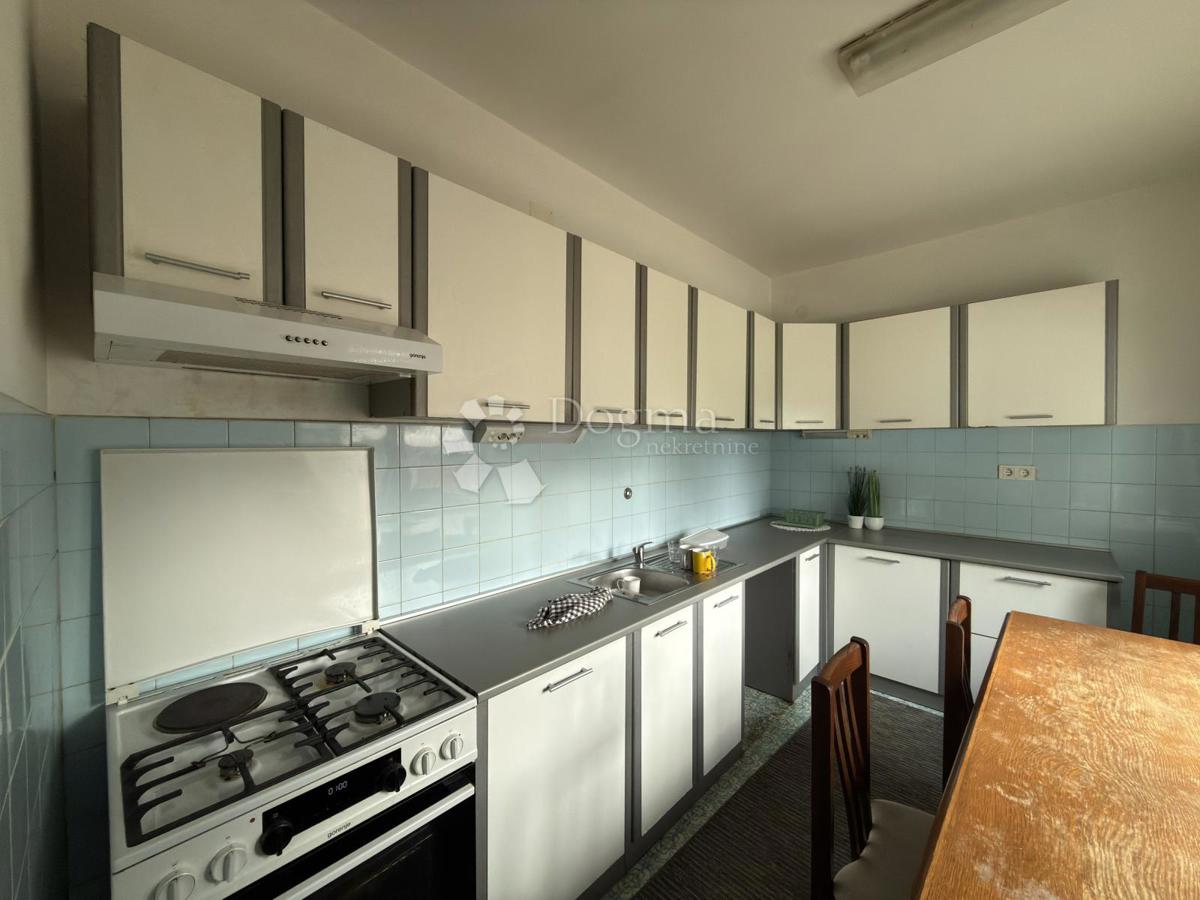 Hiša Belovar, Sesvete, 220m2