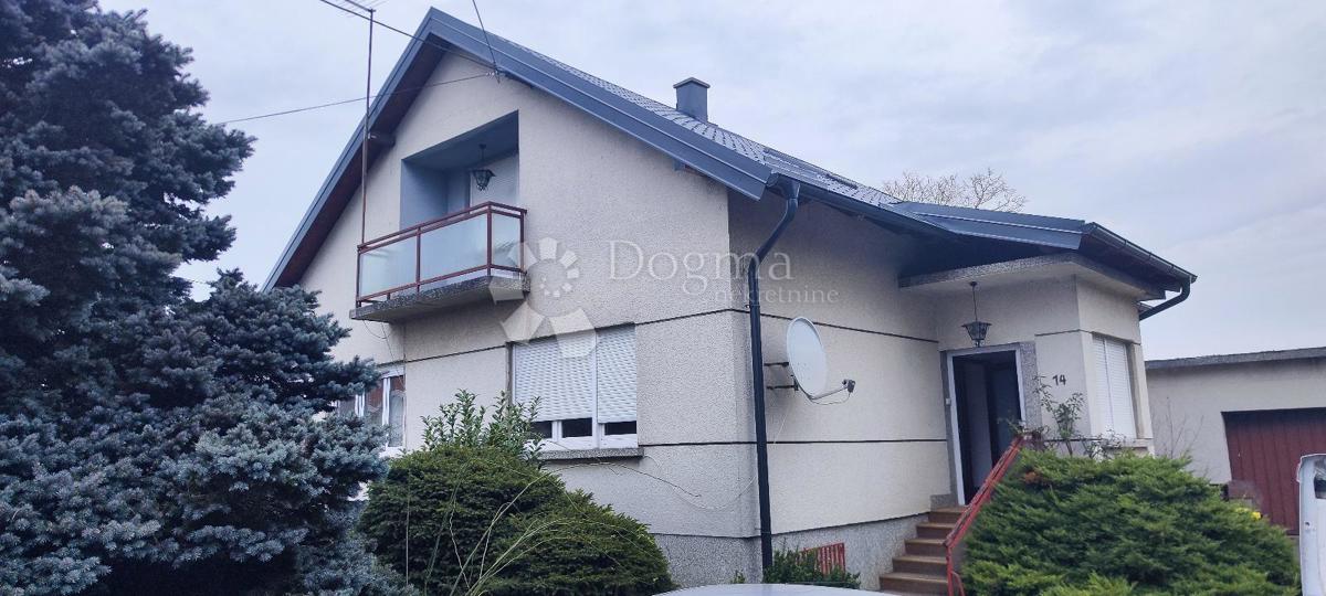 Hiša Belovar, Sesvete, 220m2