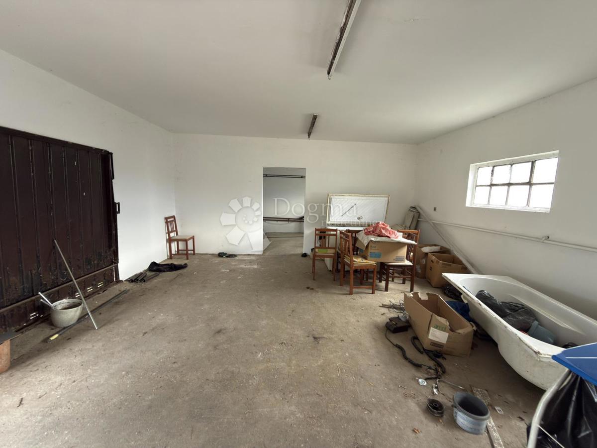 Hiša Belovar, Sesvete, 220m2