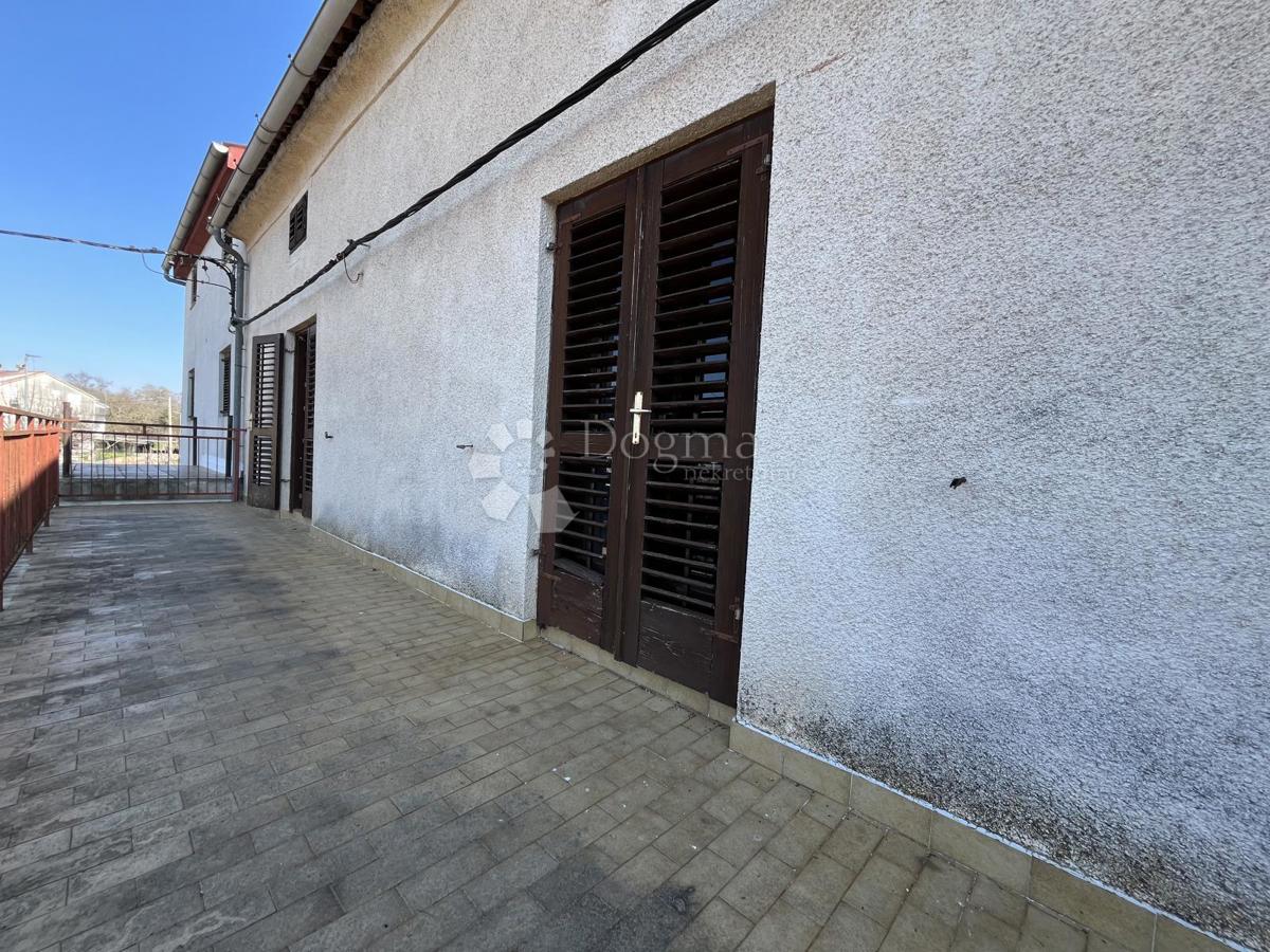 Hiša Novigrad, Novigrad, Novigrad, Istarska županija, 180m2