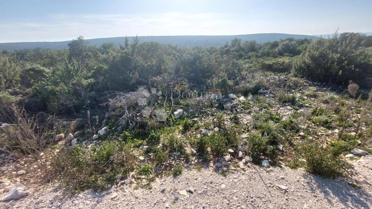 Zazidljivo zemljišče Debeljak, Sukošan, 660m2