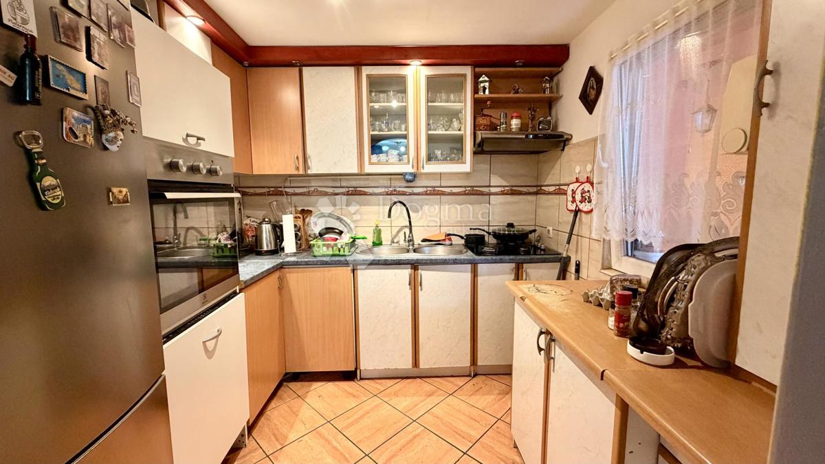 Hiša Petruševec, Peščenica - Žitnjak, 192m2