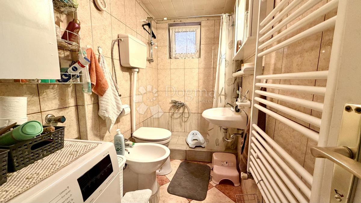 Hiša Petruševec, Peščenica - Žitnjak, 192m2