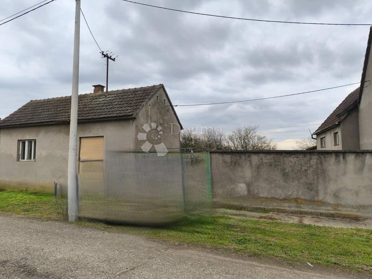 Hiša Bršadin, Trpinja, 70m2