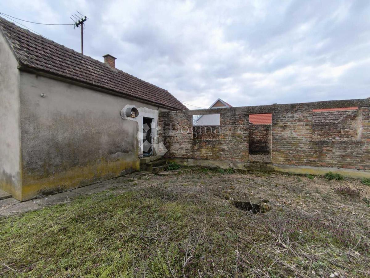 Hiša Bršadin, Trpinja, 70m2