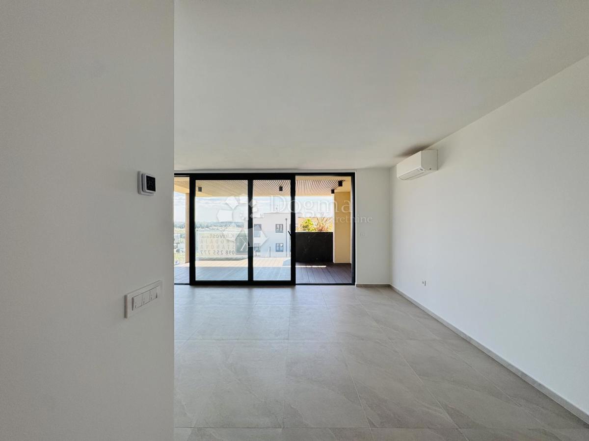 Stanovanje Novigrad, 134,99m2