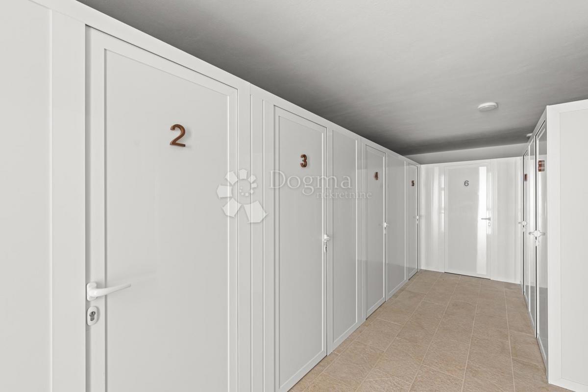 Stanovanje Novigrad, 134,99m2