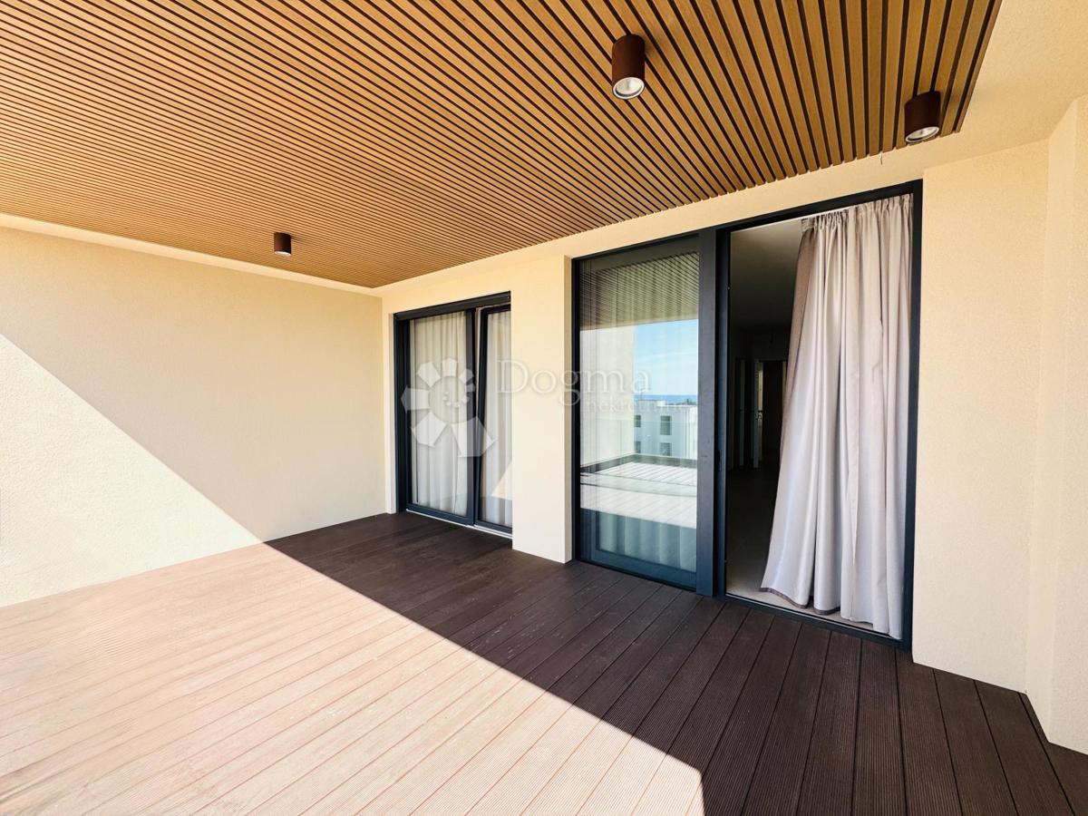 Stanovanje Novigrad, 134,99m2