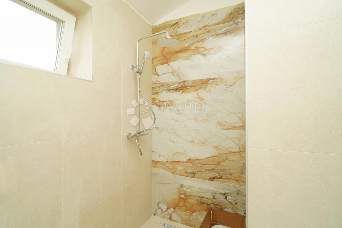 Hiša Umag, Umag, Umag, Istarska županija, 138,33m2