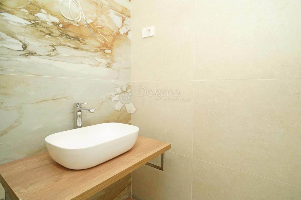 Hiša Umag, Umag, Umag, Istarska županija, 138,33m2