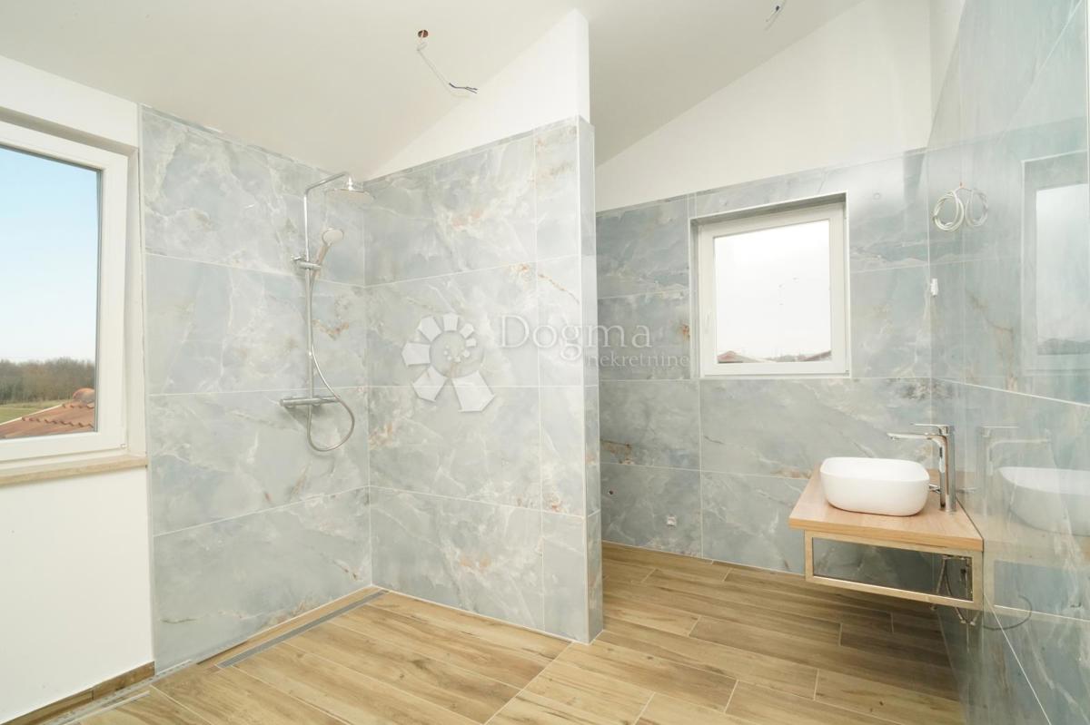 Hiša Umag, Umag, Umag, Istarska županija, 138,33m2