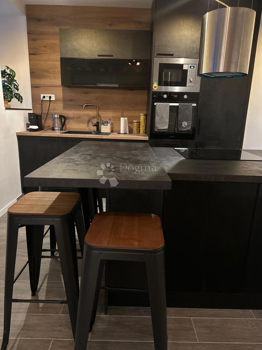 Stanovanje Donji grad, Donji Grad, 68,14m2