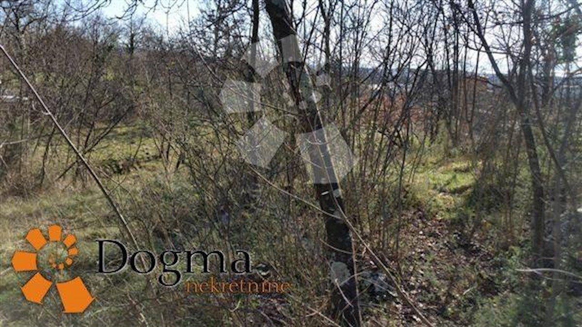 Zazidljivo zemljišče Marčelji, Viškovo, 1.100m2