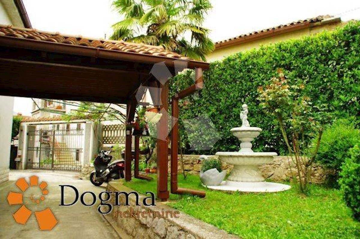 Hiša Matulji, 300m2