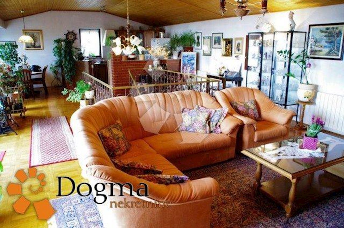 Hiša Matulji, 300m2