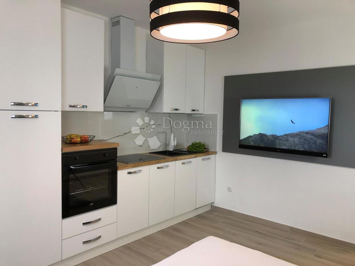 Hiša Oprić, Opatija - Okolica, 500m2