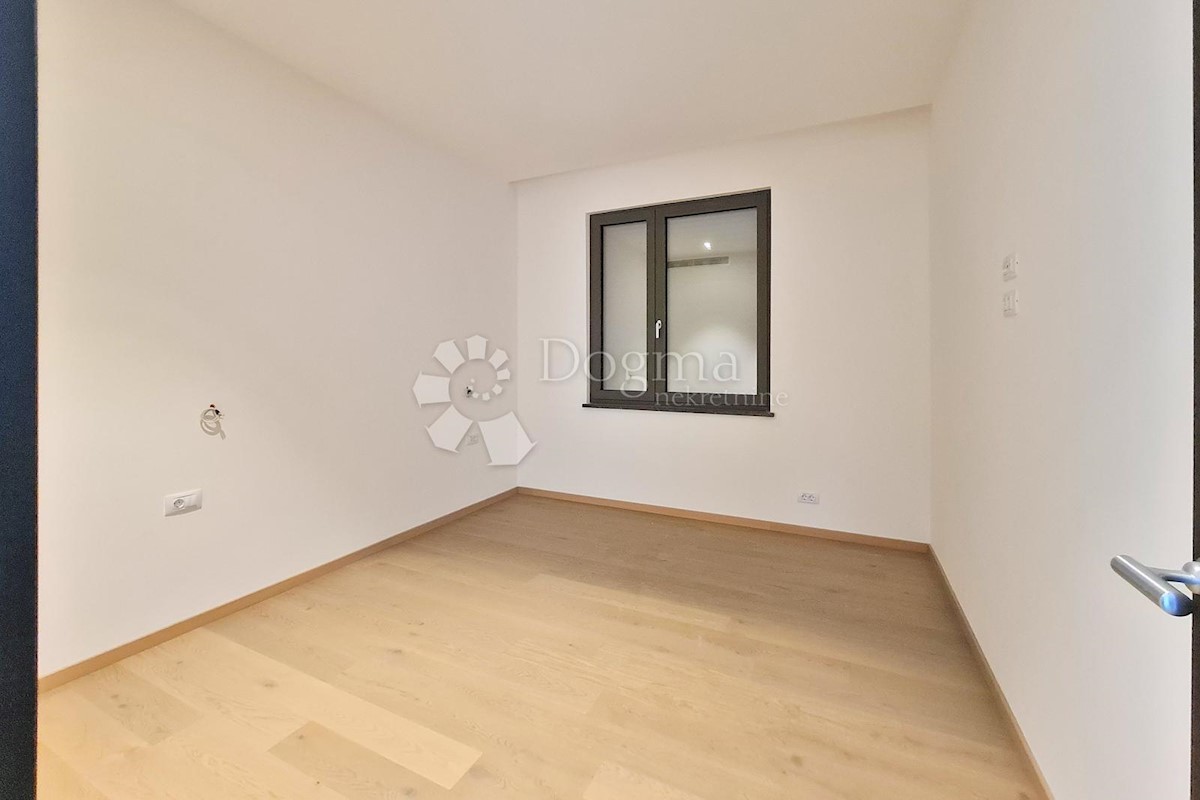 Stanovanje Opatija - Centar, Opatija, 120m2