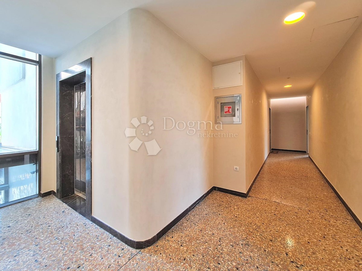 Stanovanje Opatija - Centar, Opatija, 120m2