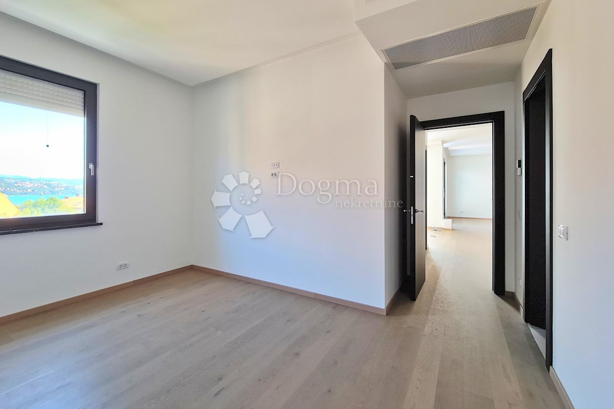 Stanovanje Opatija - Centar, Opatija, 120m2