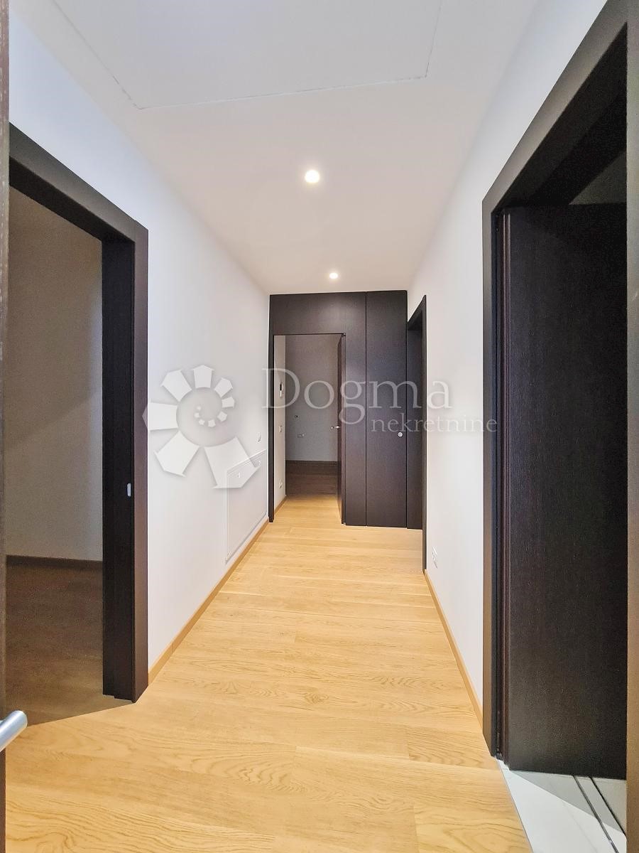 Stanovanje Opatija - Centar, Opatija, 120m2