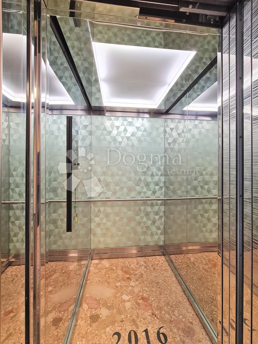 Stanovanje Opatija - Centar, Opatija, 120m2