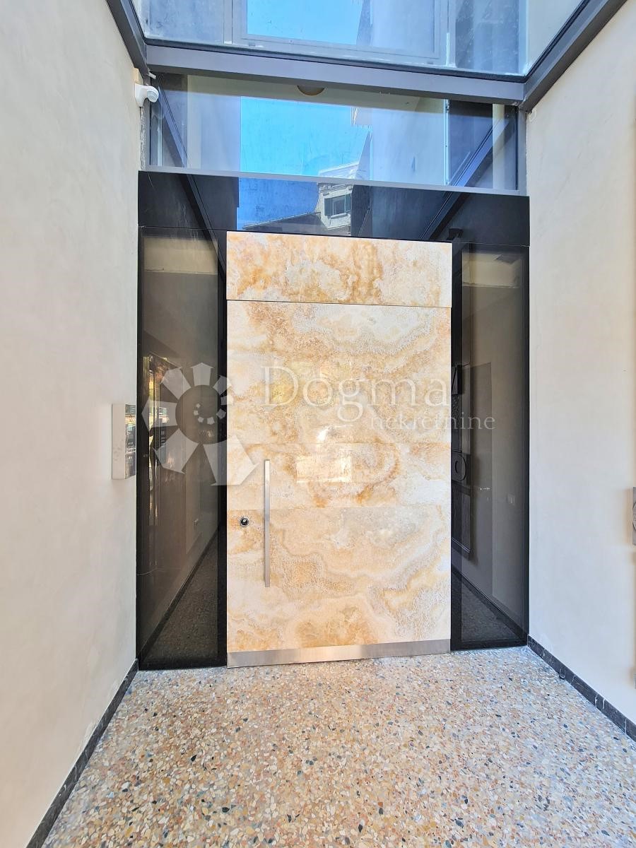Stanovanje Opatija - Centar, Opatija, 120m2