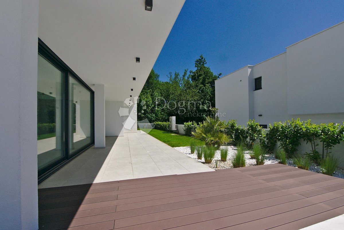 Hiša Veprinac, Opatija - Okolica, 281m2