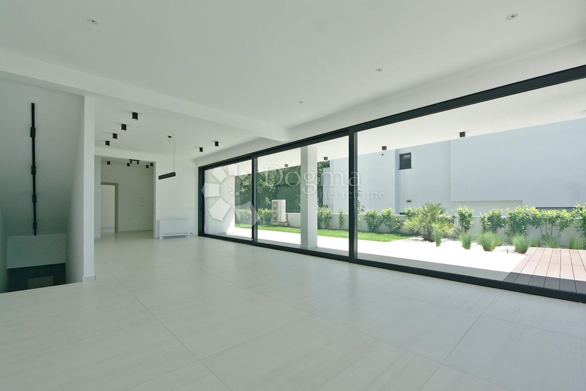 Hiša Veprinac, Opatija - Okolica, 281m2