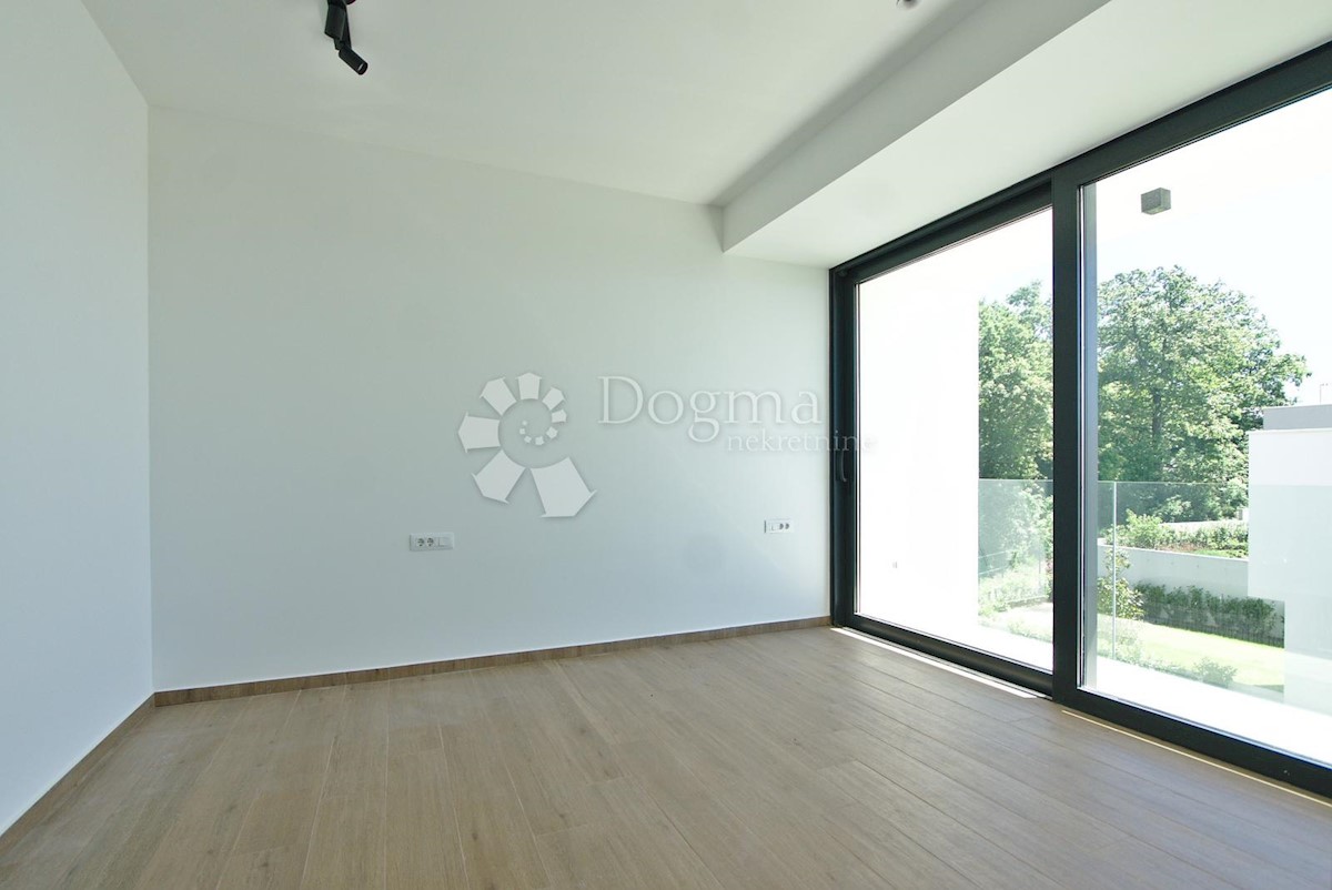 Hiša Veprinac, Opatija - Okolica, 281m2