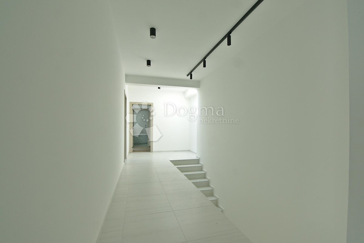 Hiša Veprinac, Opatija - Okolica, 281m2