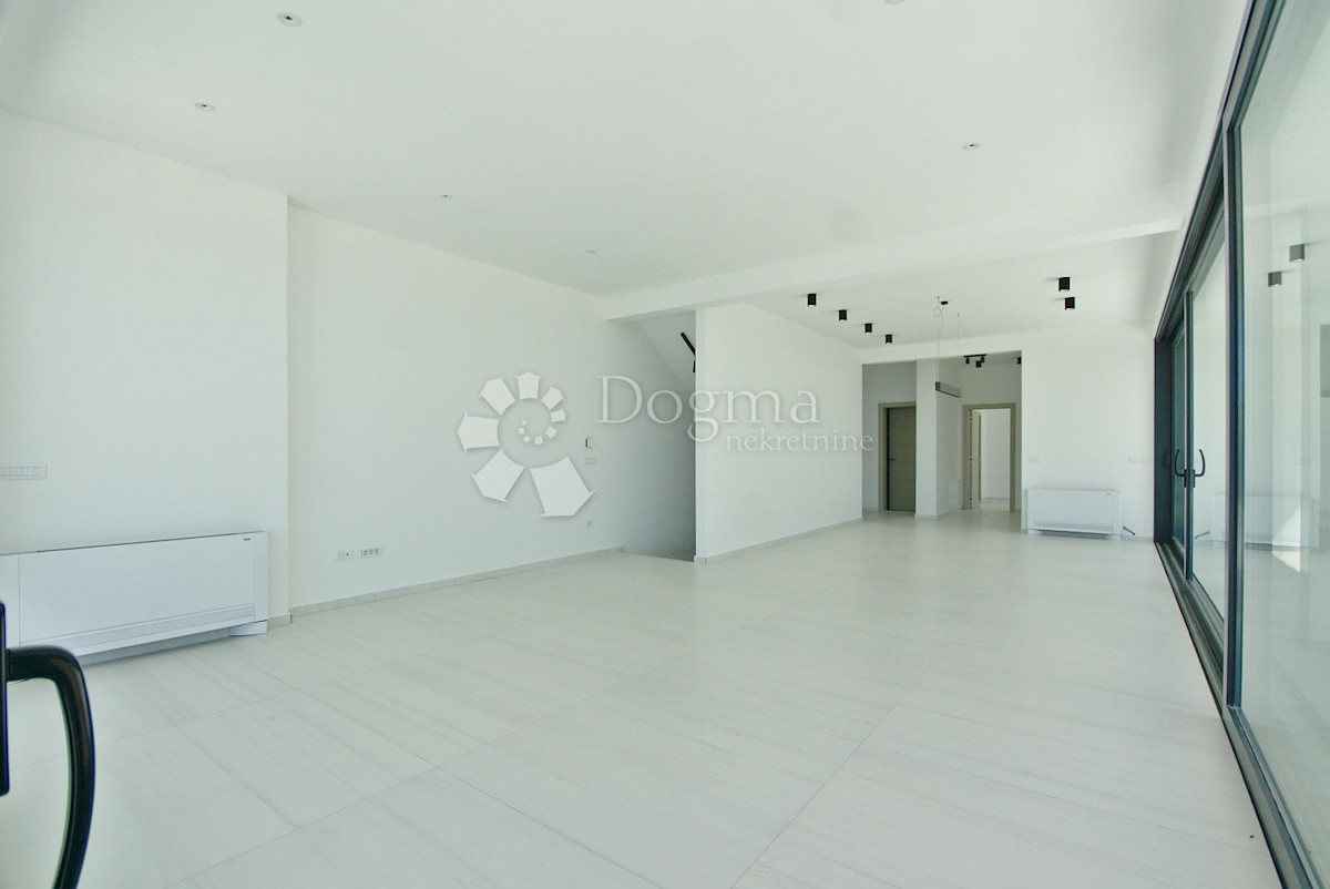 Hiša Veprinac, Opatija - Okolica, 281m2
