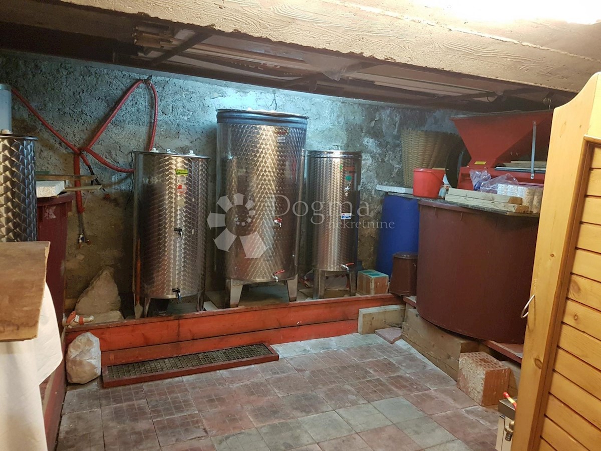 Hiša Grižane-Belgrad, Vinodolska Općina, 150m2