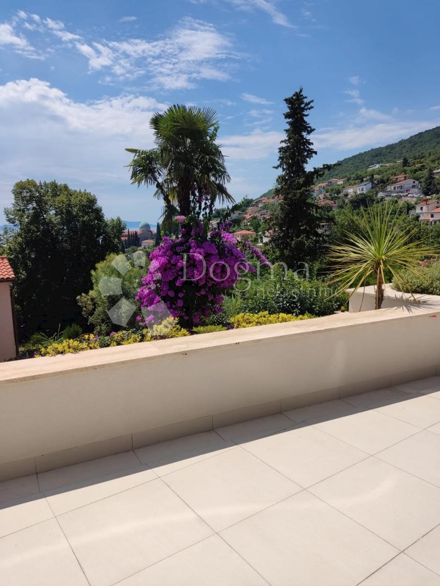 Stanovanje Opatija - Centar, Opatija, 150m2